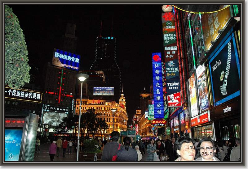 chinaDSC_6199.JPG - City by night
